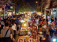 Bang Lam Phu Market